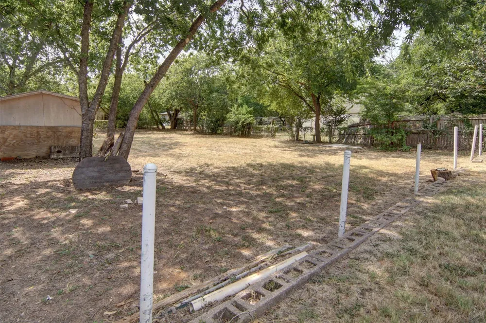 1203 Hanover Street Weatherford, TX 76086