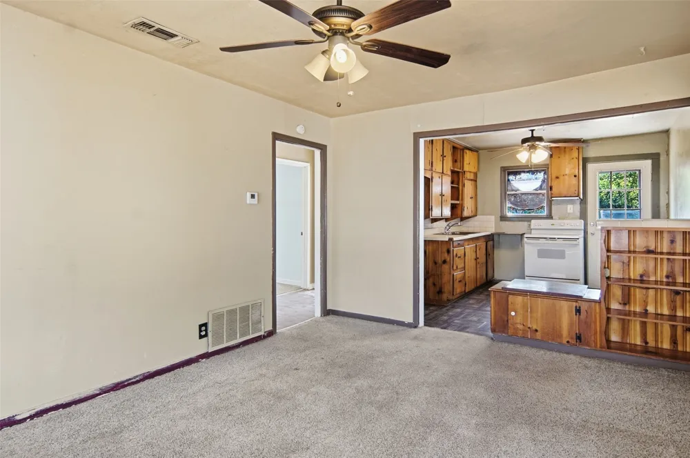 1203 Hanover Street Weatherford, TX 76086
