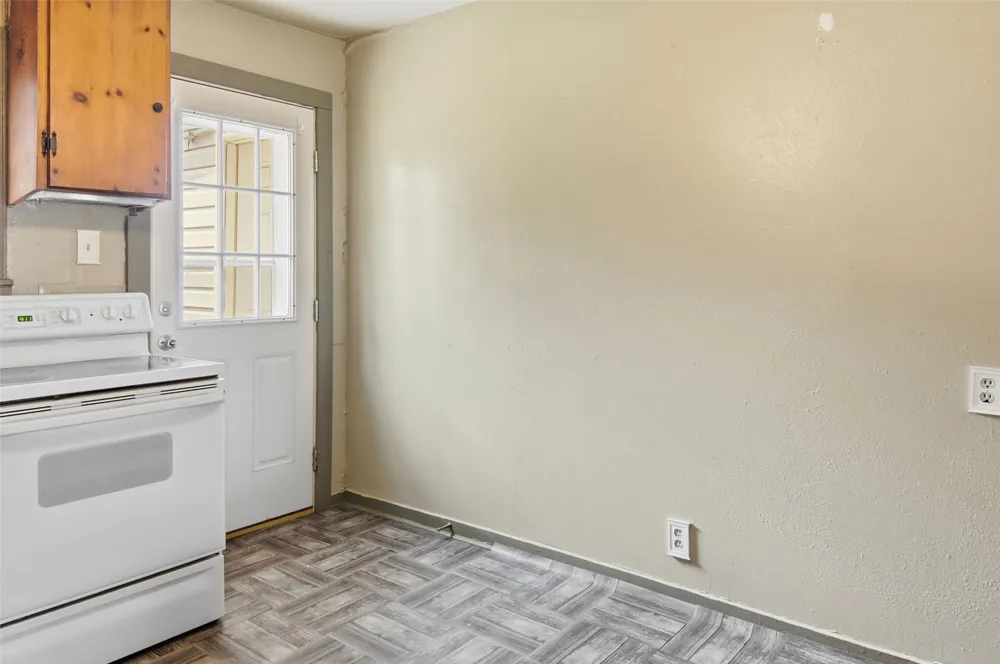 1203 Hanover Street Weatherford, TX 76086