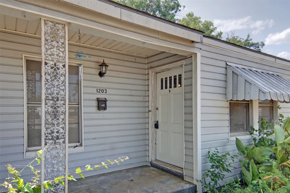 1203 Hanover Street Weatherford, TX 76086