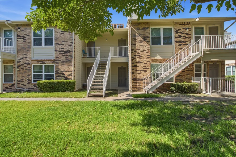 2200 E Trinity Mills Road #209 Carrollton, TX 75006