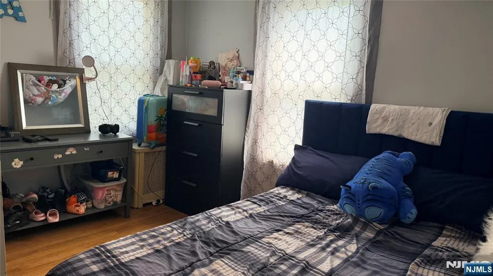 14 Dodd Terrace East Orange, NJ 07017