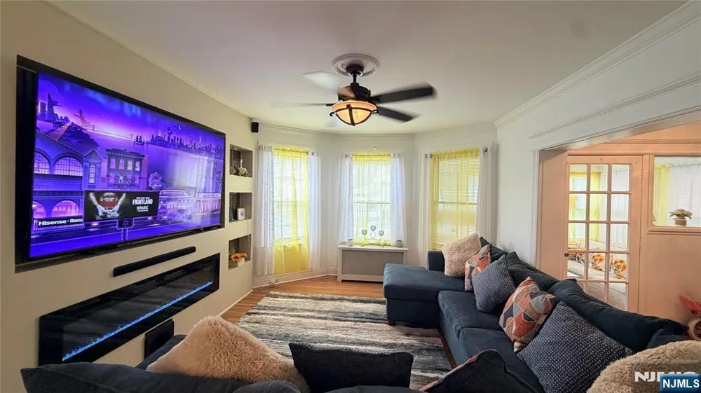 14 Dodd Terrace East Orange, NJ 07017