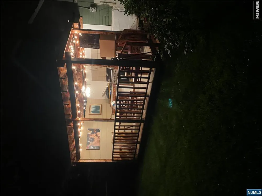14 Dodd Terrace East Orange, NJ 07017
