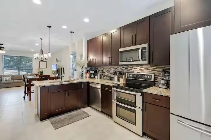585 Demarett Drive Point Venture, TX 78645