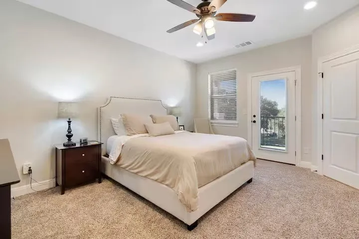 585 Demarett Drive Point Venture, TX 78645