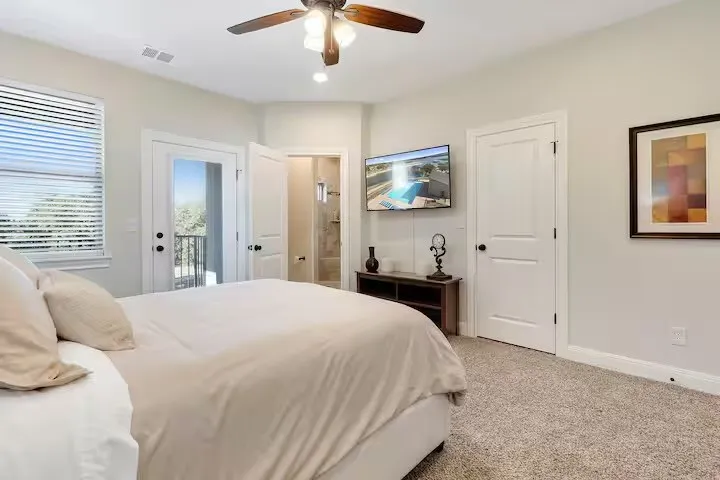 585 Demarett Drive Point Venture, TX 78645