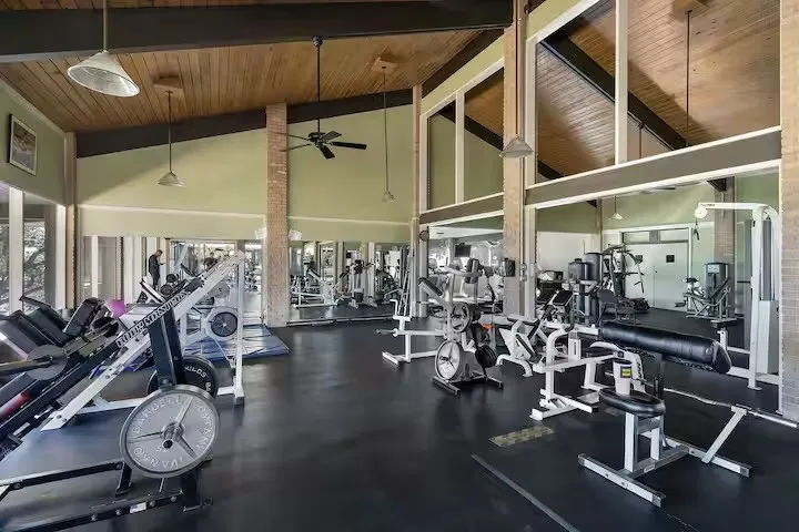 585 Demarett Drive Point Venture, TX 78645