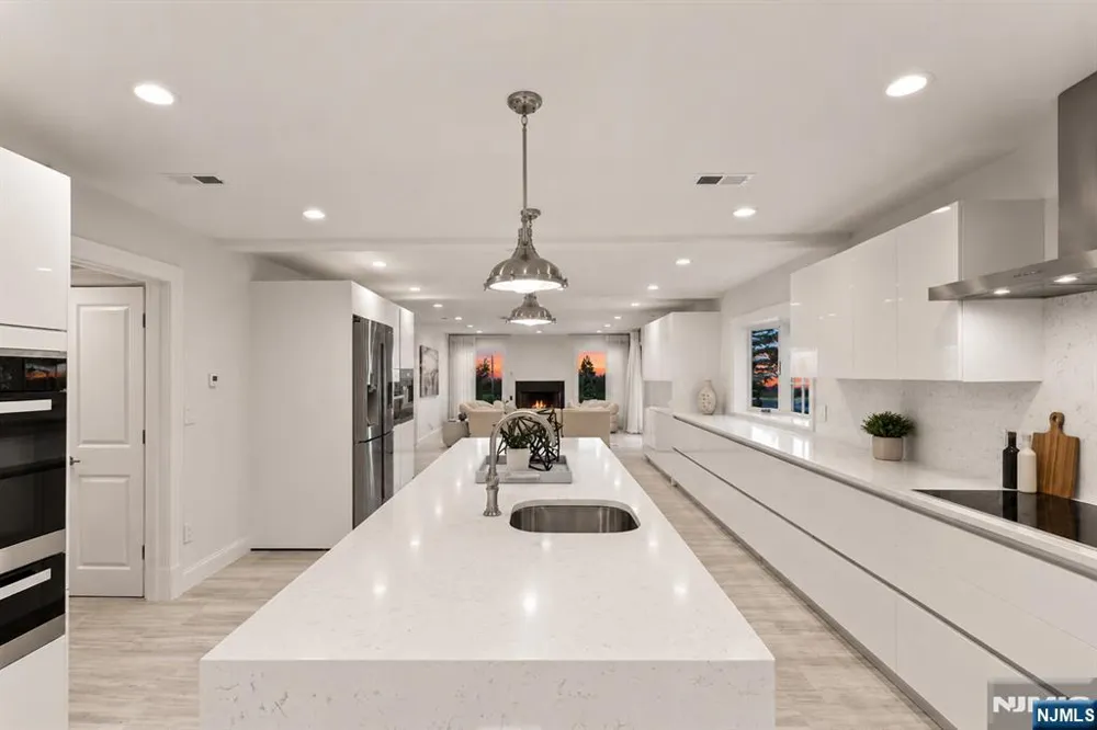 108 Briarwood Avenue Norwood, NJ 07648
