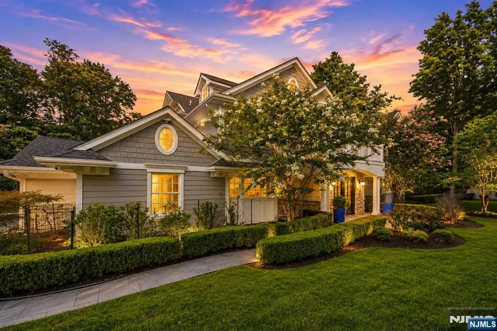 108 Briarwood Avenue Norwood, NJ 07648