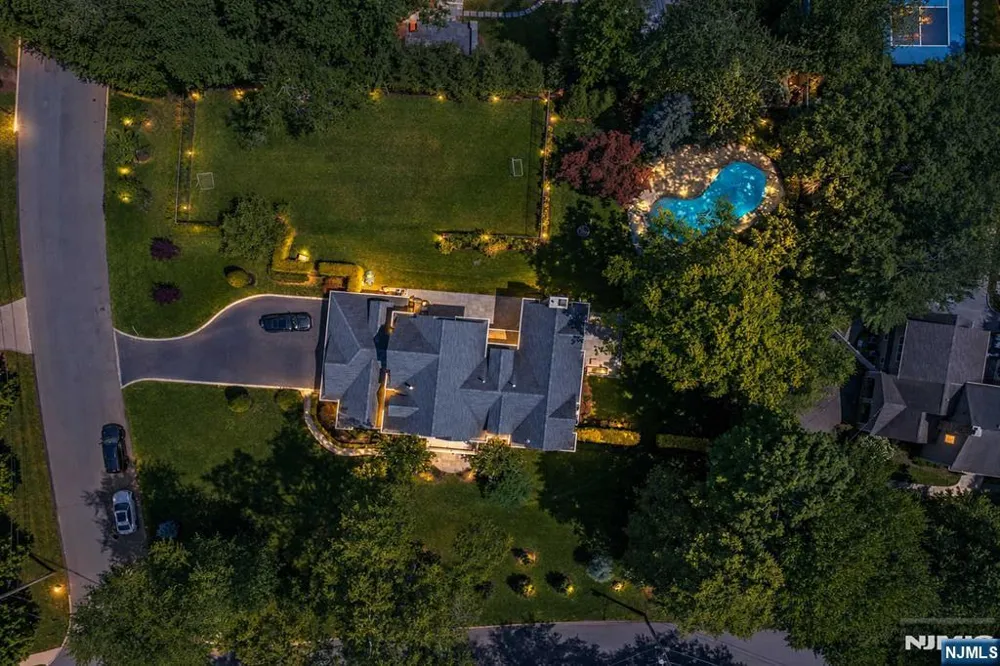 108 Briarwood Avenue Norwood, NJ 07648