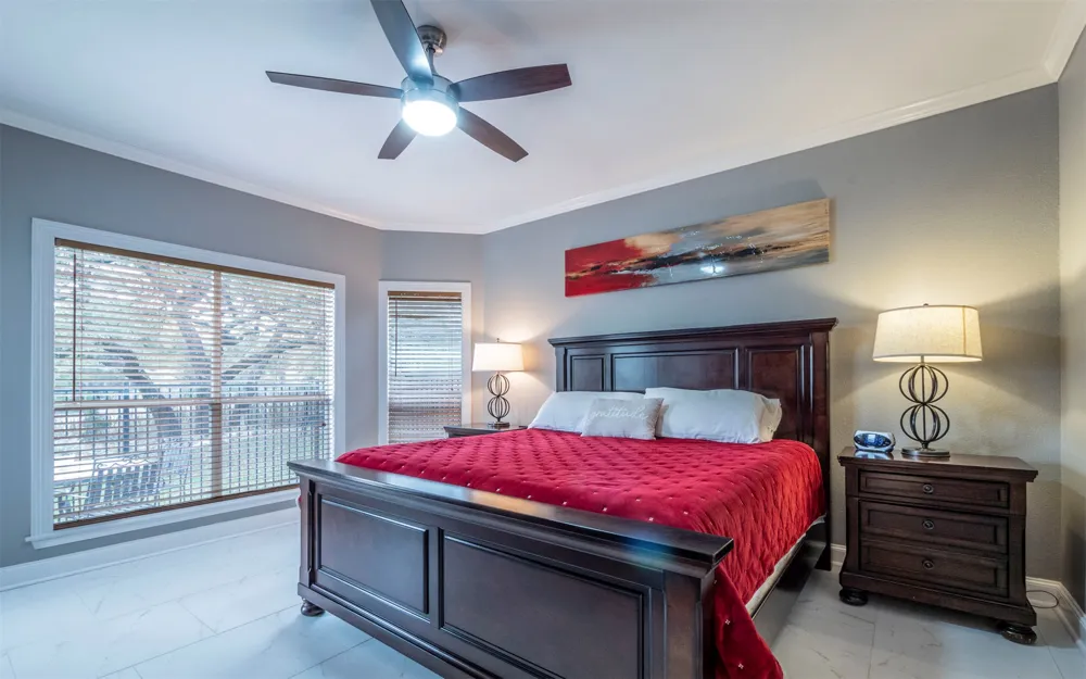 333 Wesley Ridge Spicewood, TX 78669