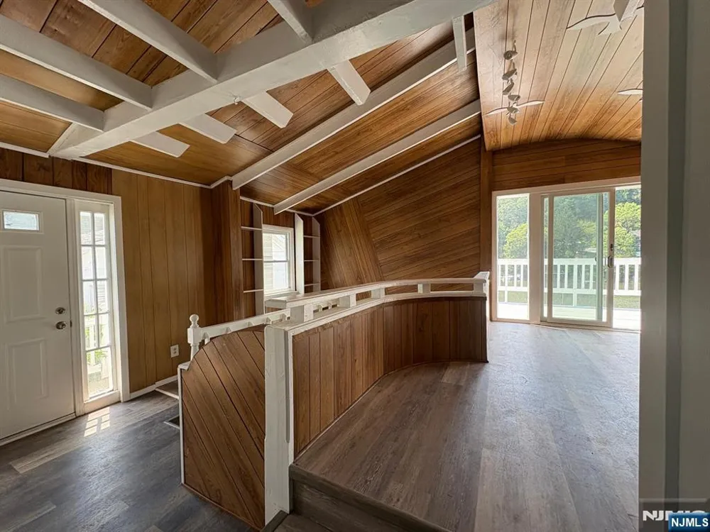 38 River Styx Hopatcong, NJ 07843