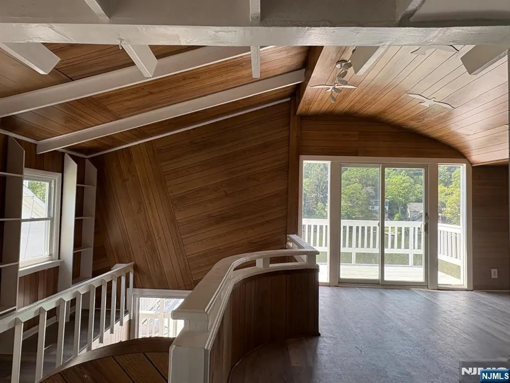38 River Styx Hopatcong, NJ 07843