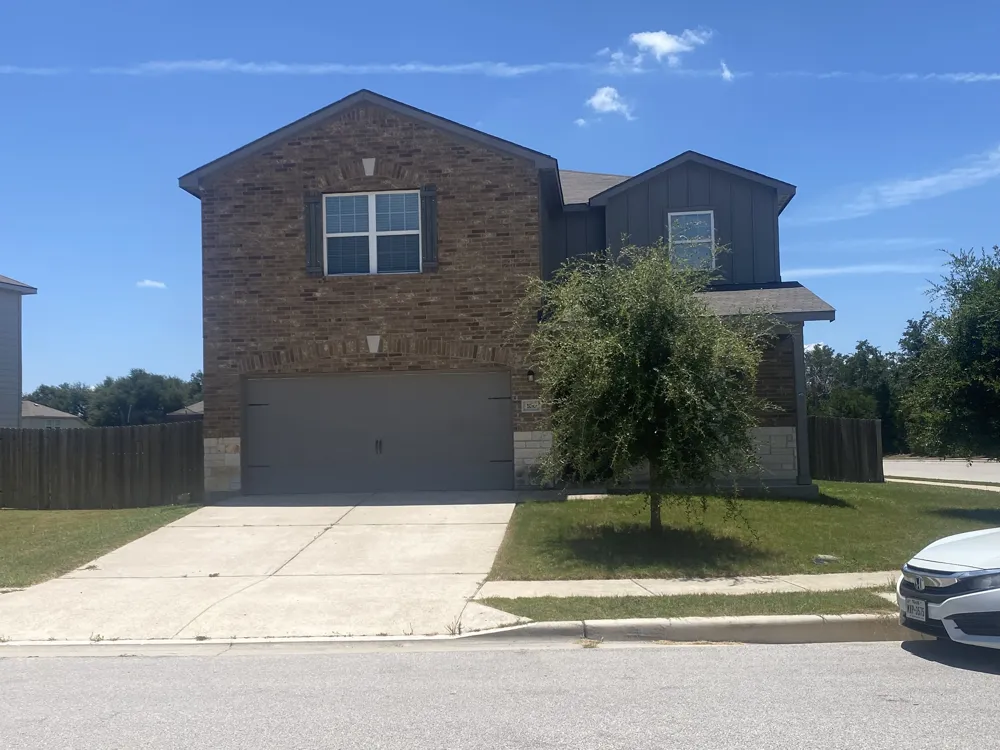 100 Cherry Tree Lane Liberty Hill, TX 78642