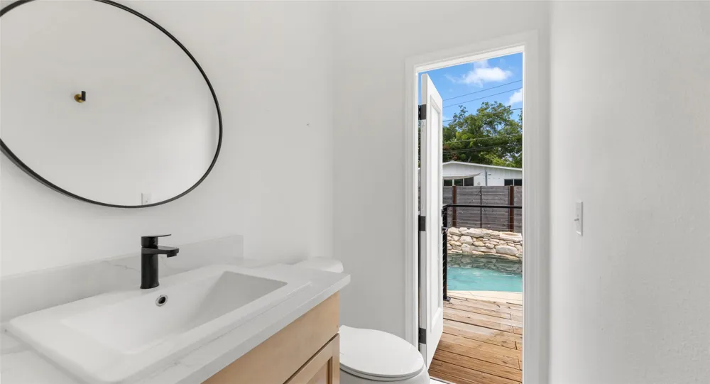 1007 Payne Avenue Austin, TX 78757
