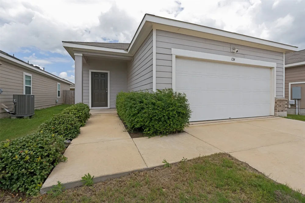 124 Bracken Lane Maxwell, TX 78656