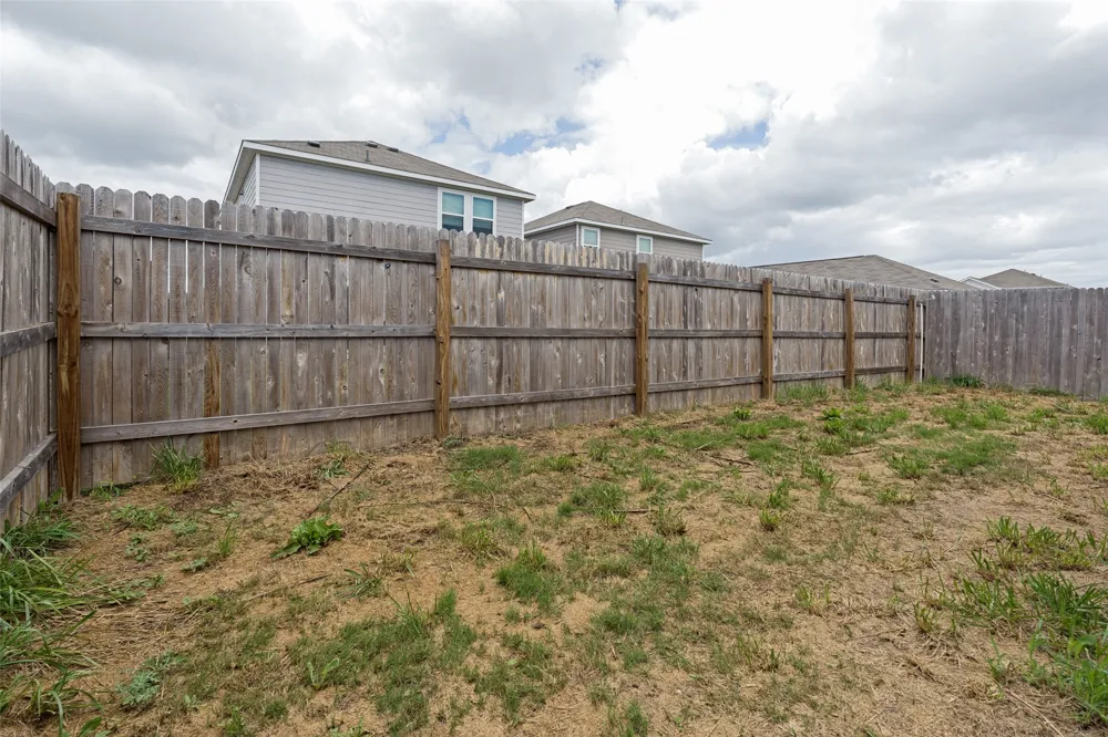 124 Bracken Lane Maxwell, TX 78656