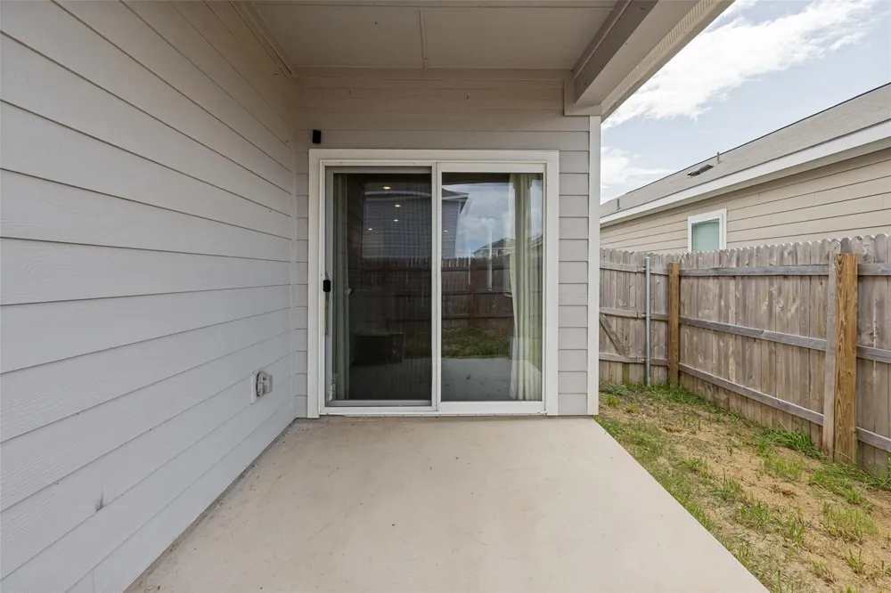 124 Bracken Lane Maxwell, TX 78656