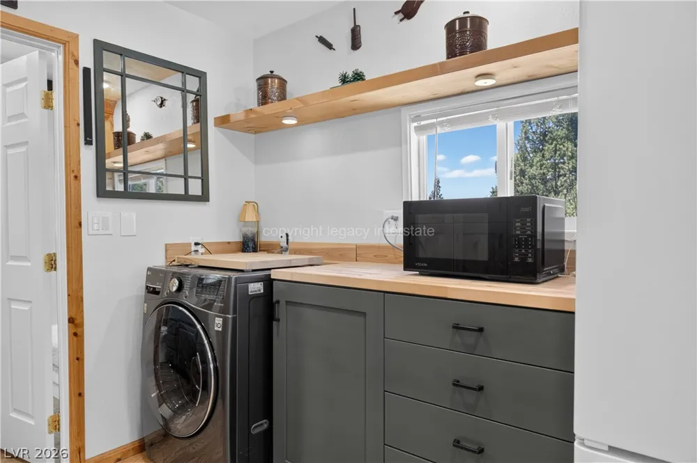 4655 Kosherm Way Alton, UT 84710