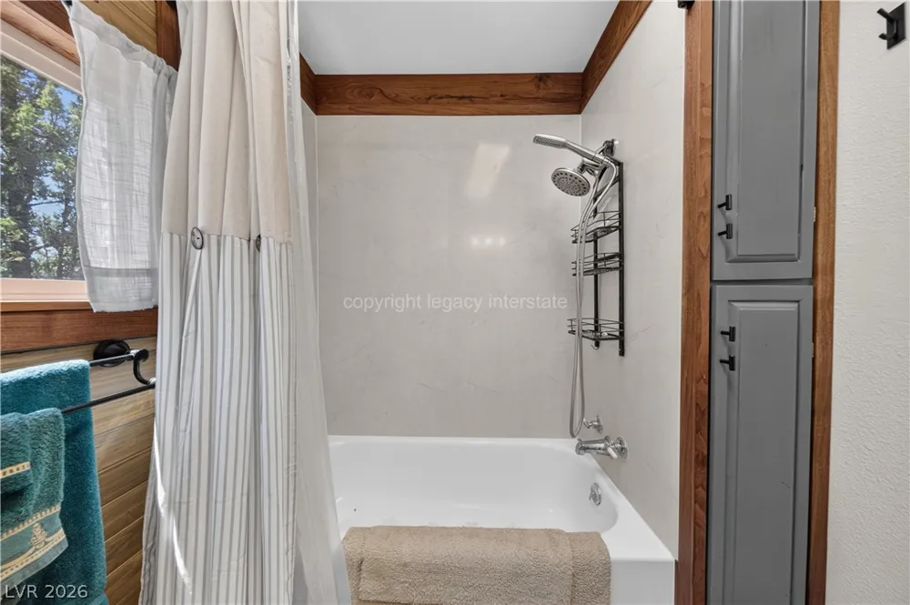 4655 Kosherm Way Alton, UT 84710