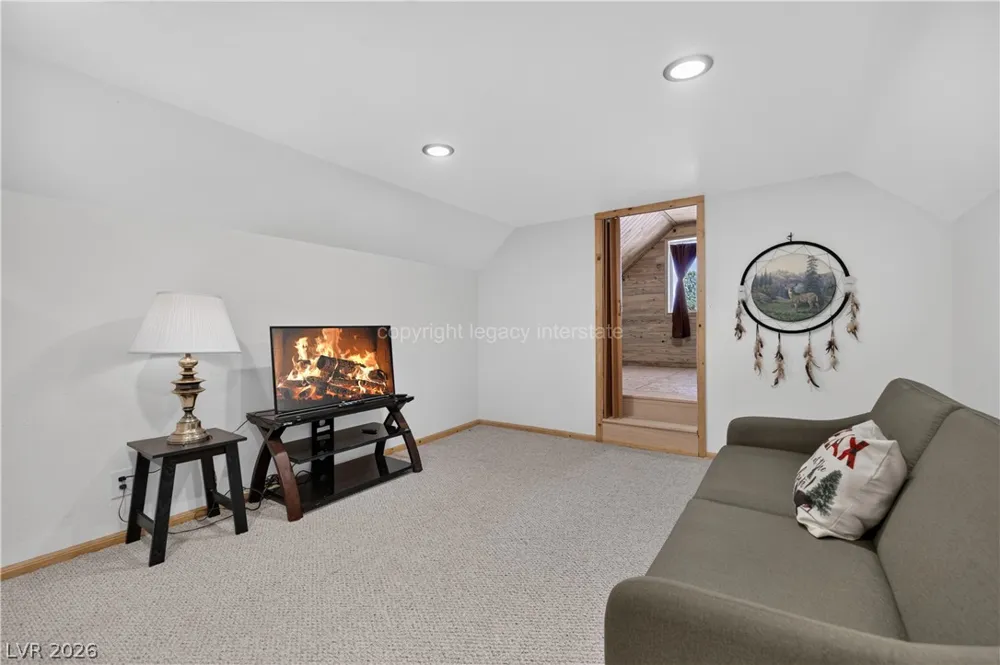 4655 Kosherm Way Alton, UT 84710