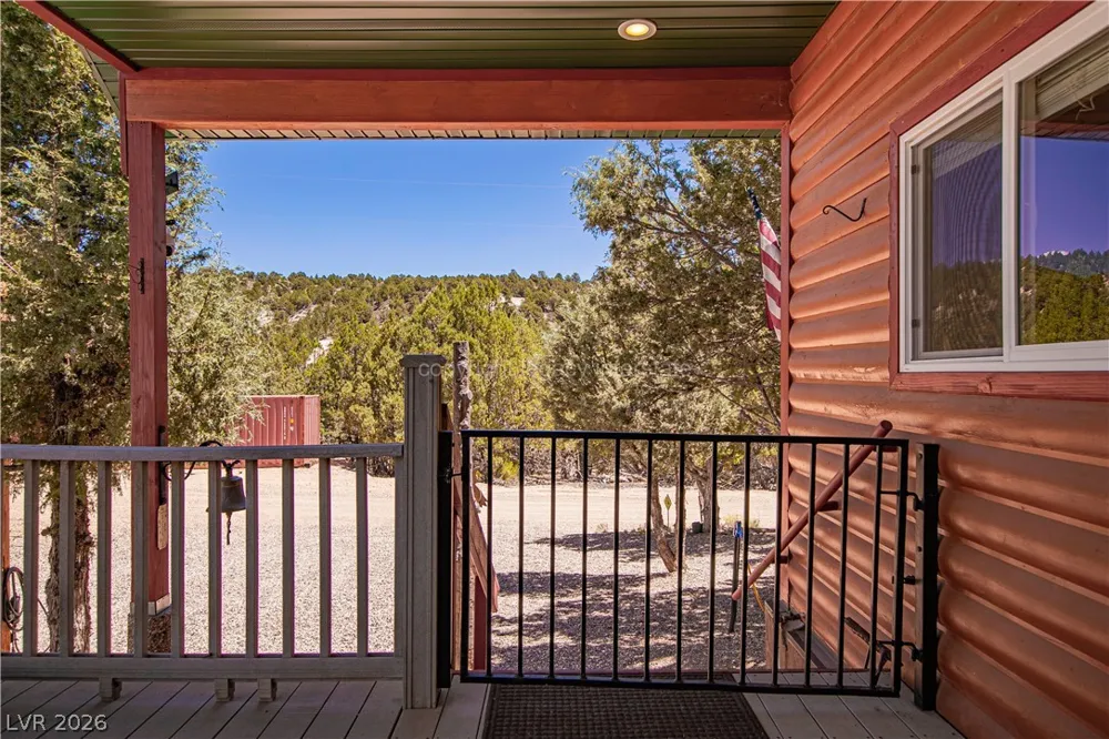 4655 Kosherm Way Alton, UT 84710