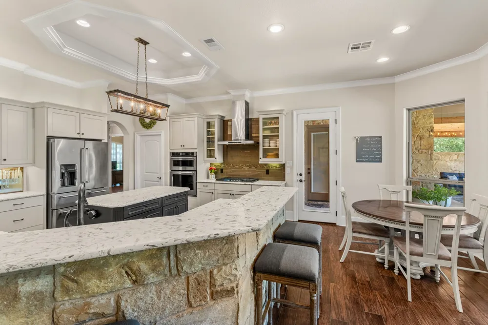 3041 Rolling Meadow Drive Salado, TX 76571