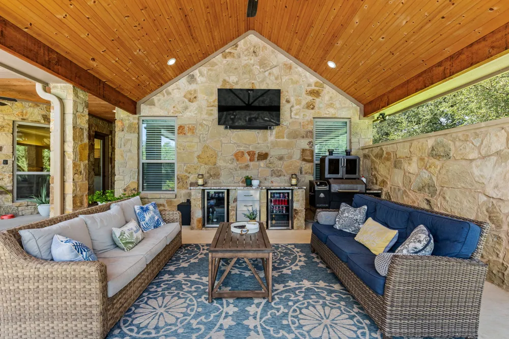 3041 Rolling Meadow Drive Salado, TX 76571