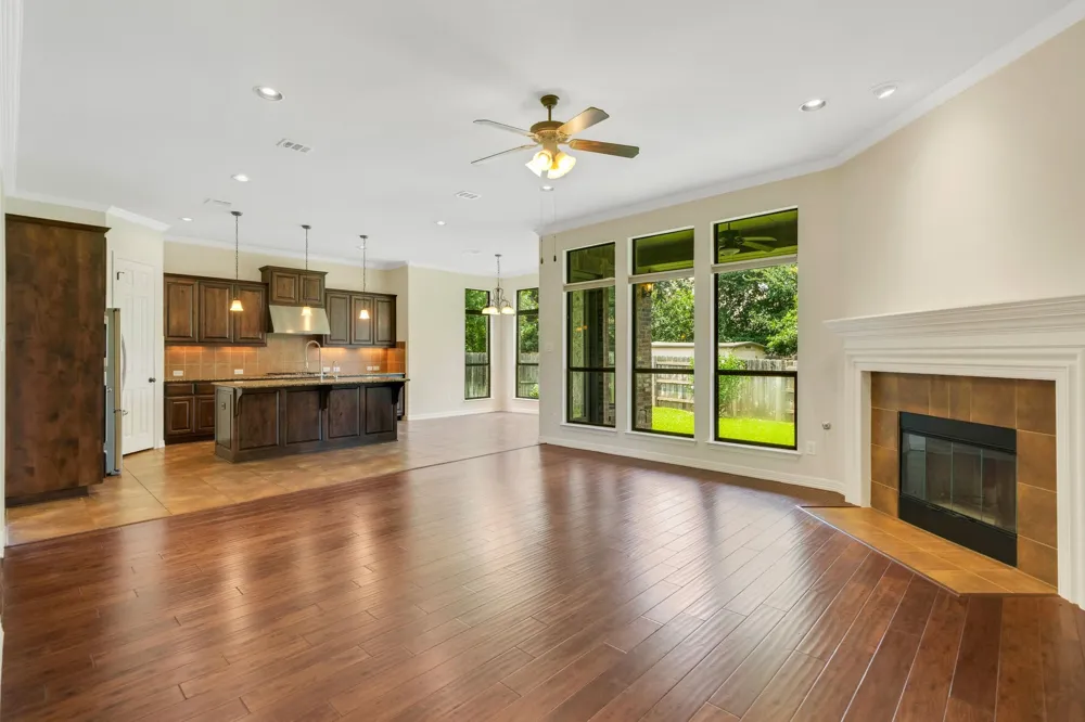 208 Angus Drive Cedar Park, TX 78613