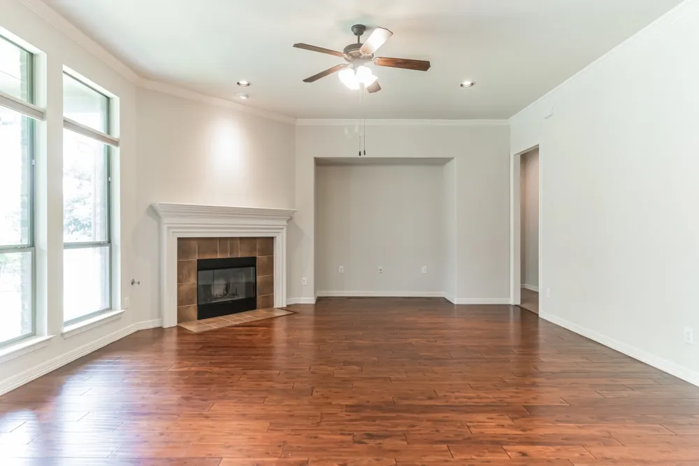 208 Angus Drive Cedar Park, TX 78613