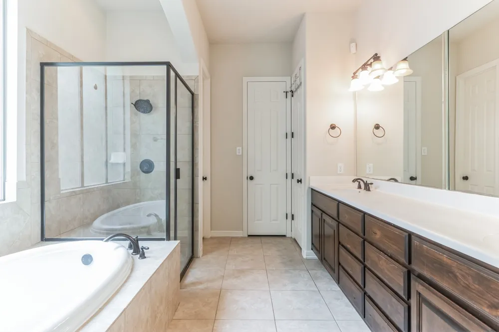 208 Angus Drive Cedar Park, TX 78613