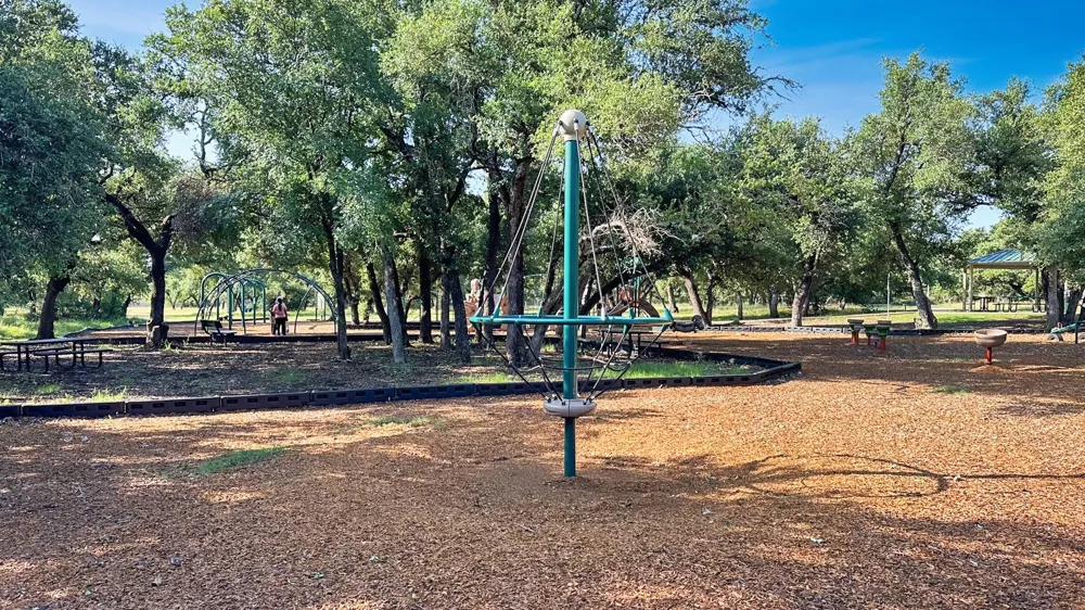 208 Angus Drive Cedar Park, TX 78613