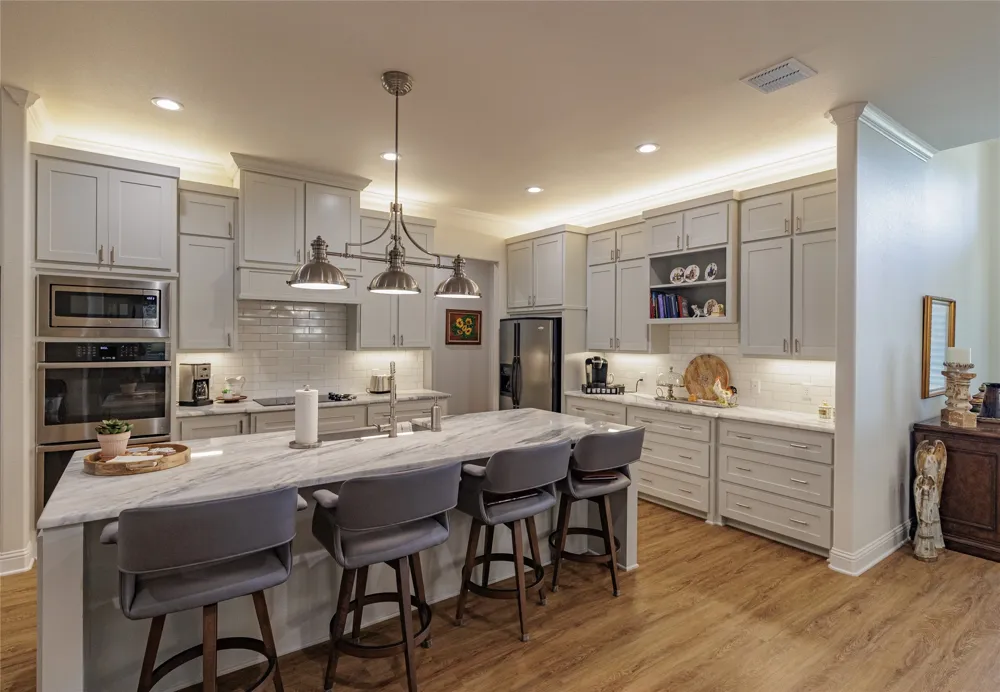 213 Windy Glen Drive Decatur, TX 76234