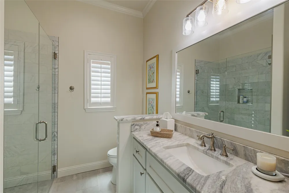 213 Windy Glen Drive Decatur, TX 76234