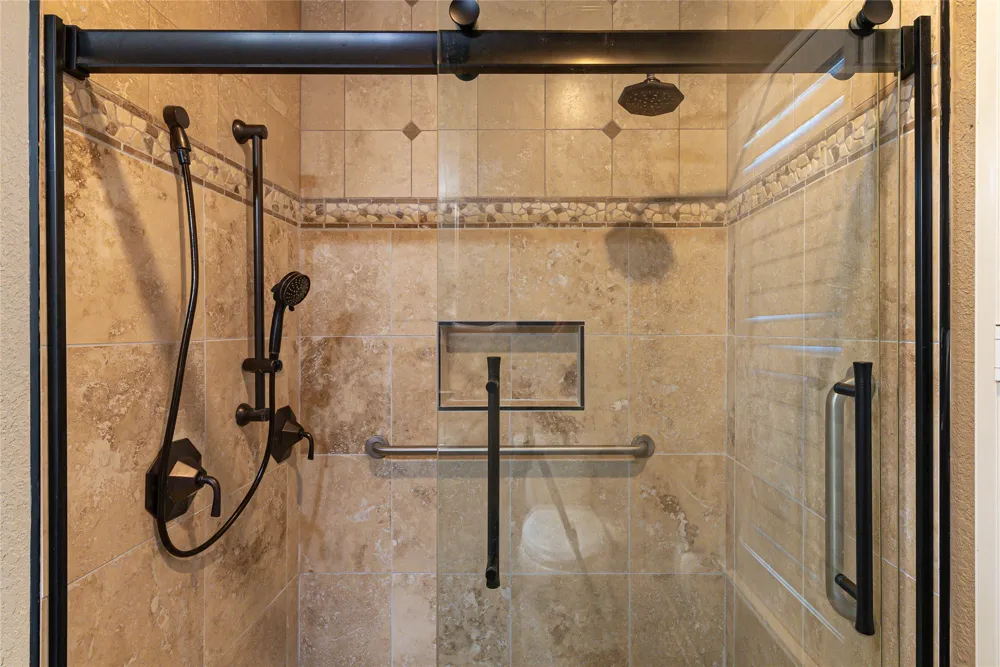 3309 Brasada Lane Marble Falls, TX 78654