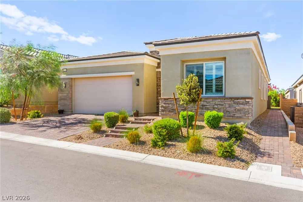 10160 Tree Blossom Avenue Las Vegas, NV 89166