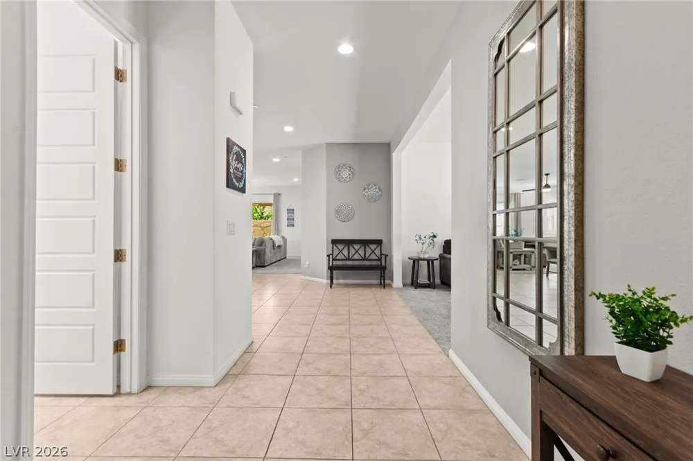 10160 Tree Blossom Avenue Las Vegas, NV 89166