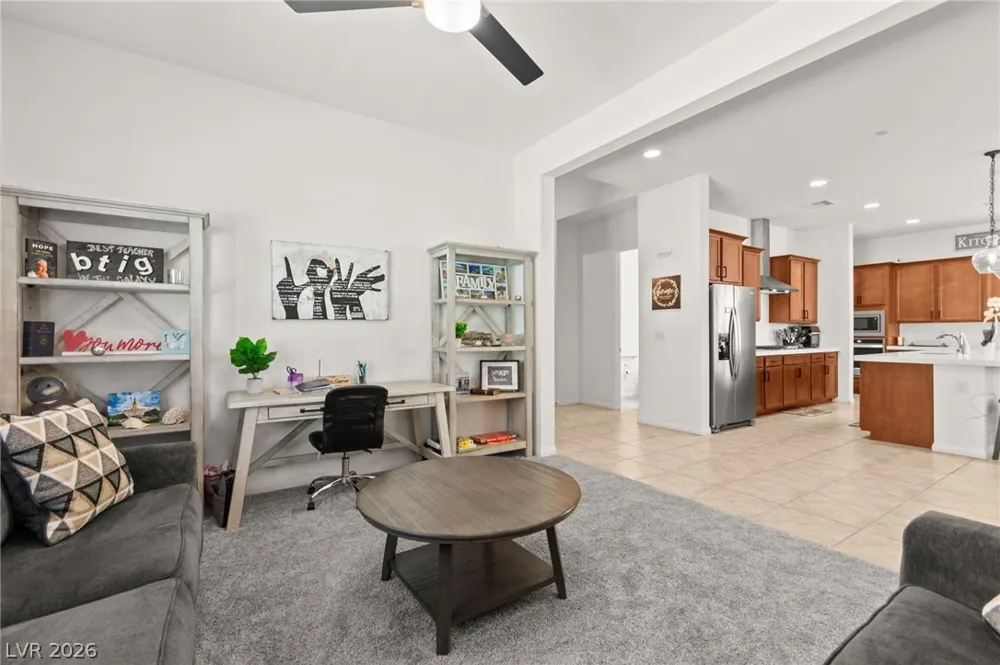 10160 Tree Blossom Avenue Las Vegas, NV 89166
