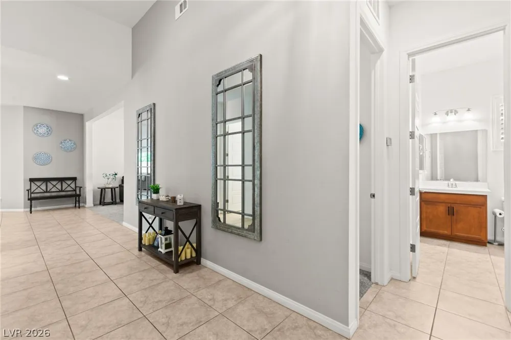 10160 Tree Blossom Avenue Las Vegas, NV 89166
