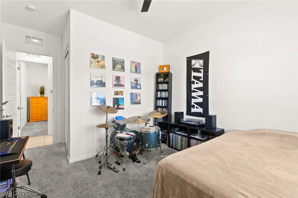 10160 Tree Blossom Avenue Las Vegas, NV 89166