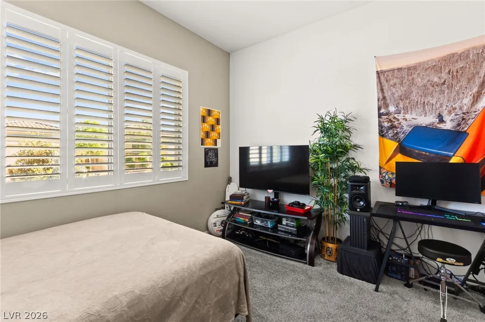 10160 Tree Blossom Avenue Las Vegas, NV 89166
