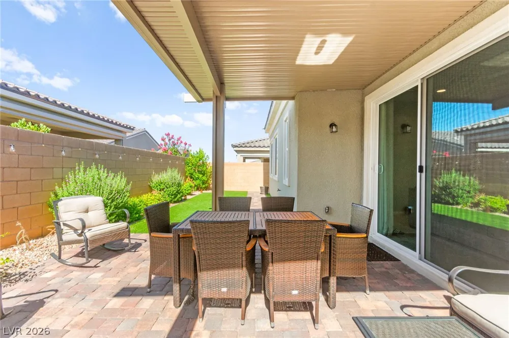 10160 Tree Blossom Avenue Las Vegas, NV 89166