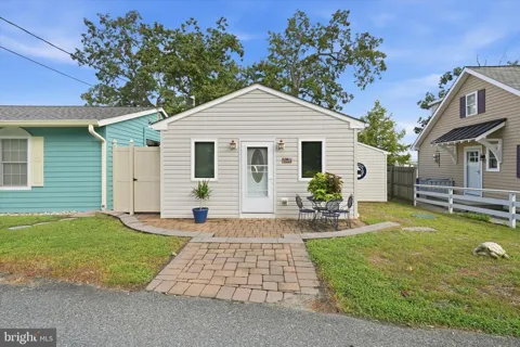127 ELKSIDE ROAD
