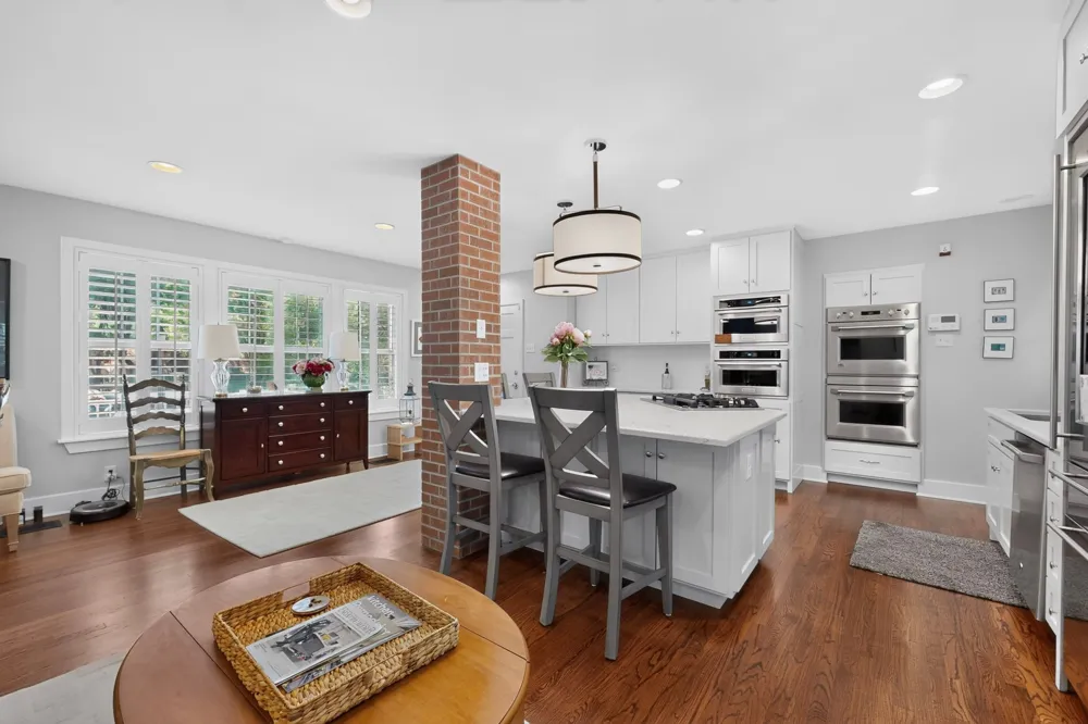 4548 Roland Avenue #A Highland Park, TX 75219