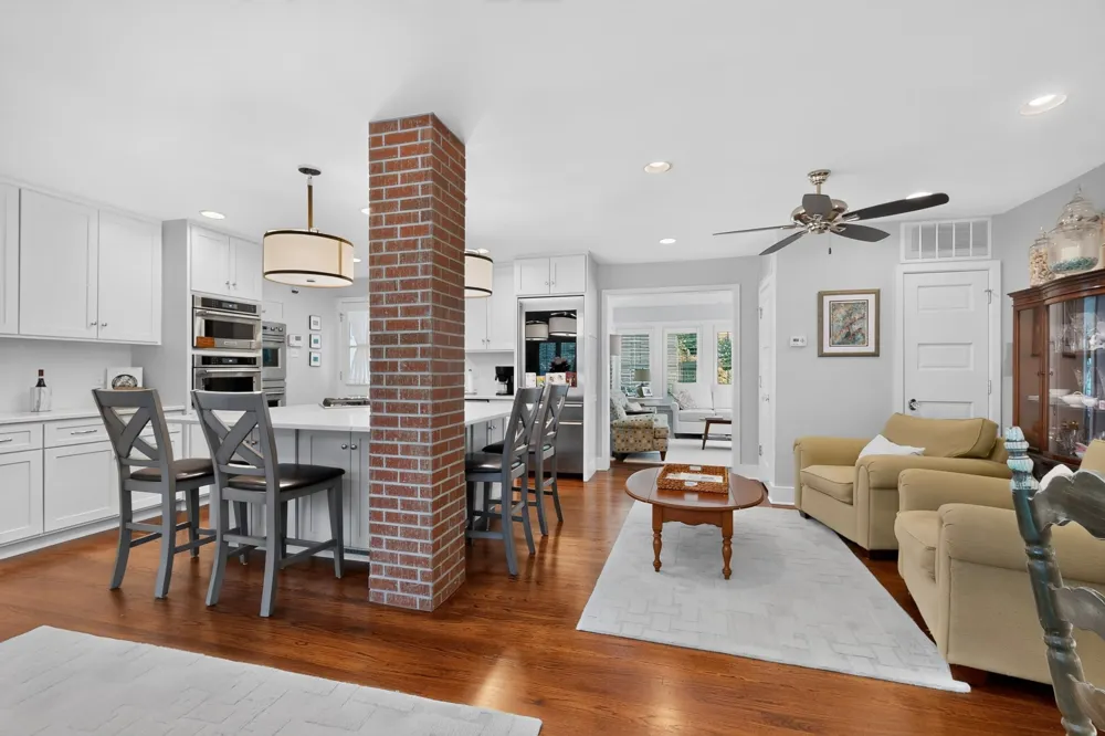 4548 Roland Avenue #A Highland Park, TX 75219