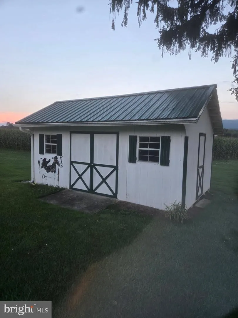232 W MAIN STREET Blain, PA 17006