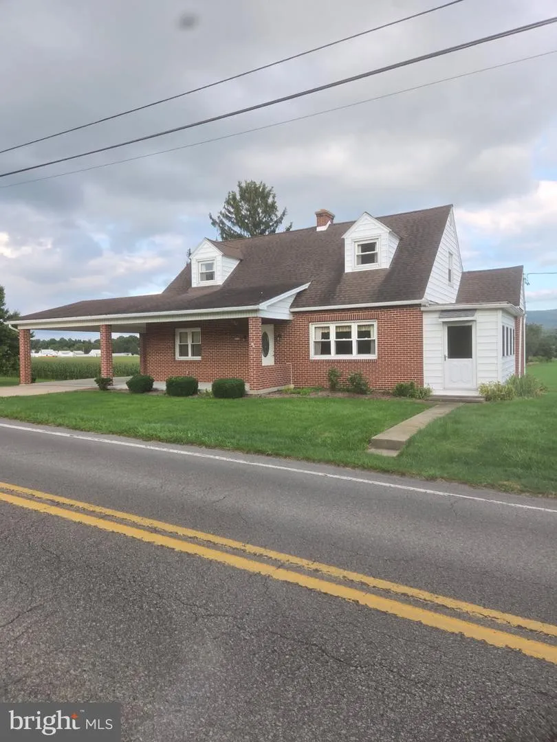232 W MAIN STREET Blain, PA 17006