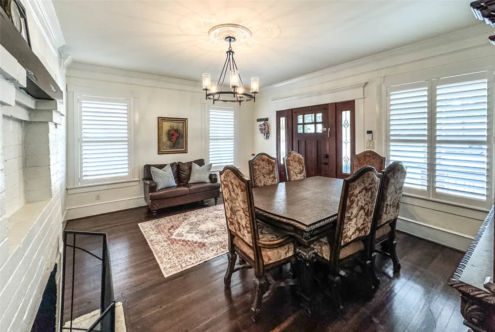 602 W Buck Street Caldwell, TX 77836