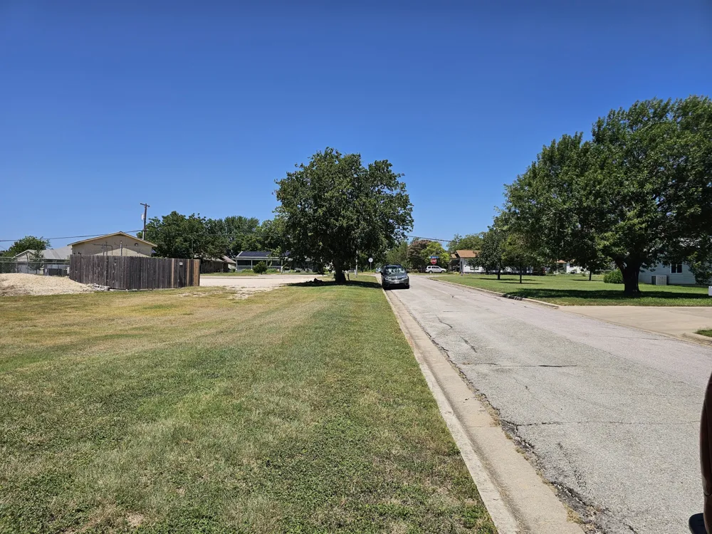 603 S Railroad Avenue Pflugerville, TX 78660
